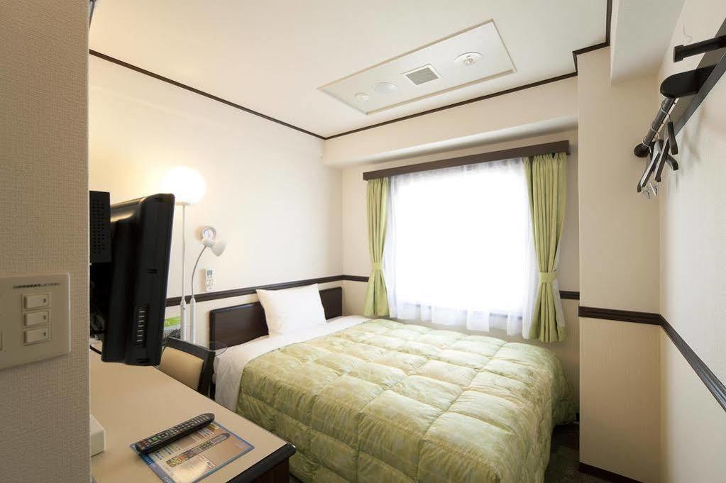 東横イン大阪船場東 Toyoko Semba Higashi 3*