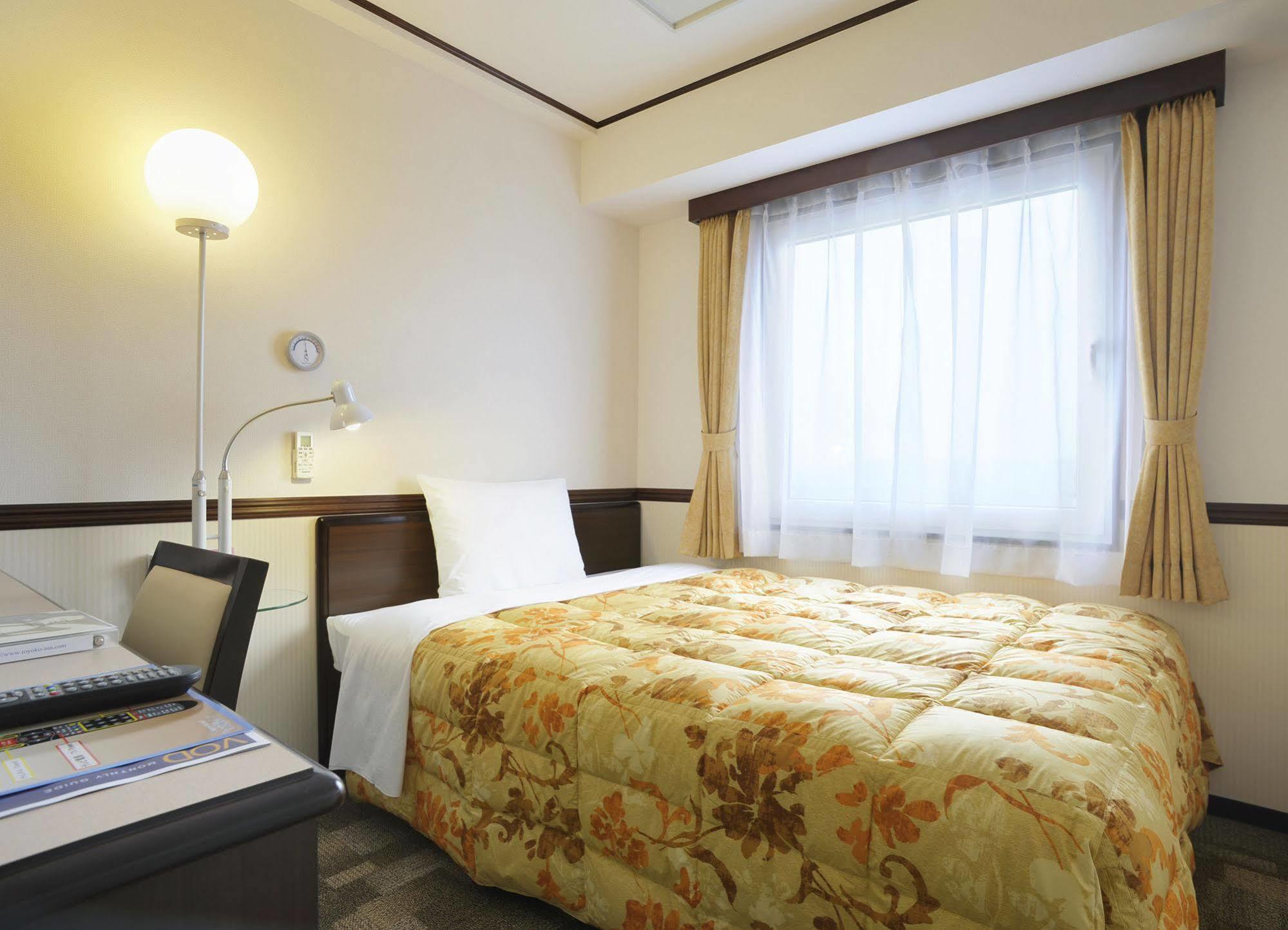 Hotel 東横イン大阪船場東 Toyoko Semba Higashi Osaka